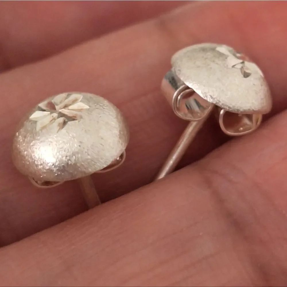 Elegant Silver Floral Stud Earrings